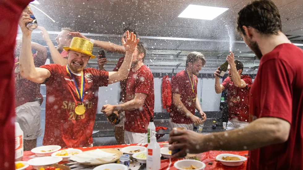 Storvreta sprutar bubbel till höger och vänster.
