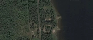 Tomten på adressen Burlandet-Siknäs 99 i Töre har nu ny ägare