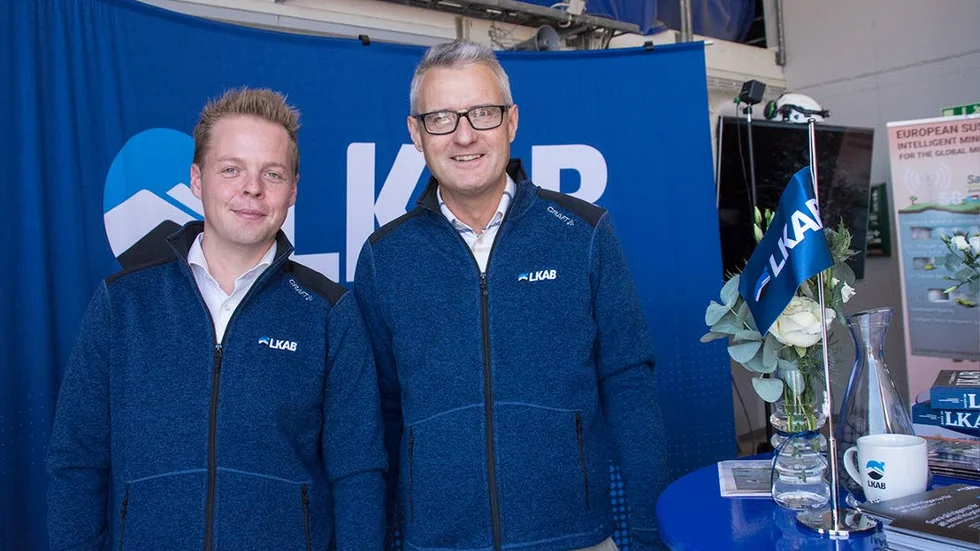 "Det är jättehärligt att träffa alla intresserade människor och berätta vad vi gör", säger Fredrik Björkenwall och Jan Lundgren från LKAB.