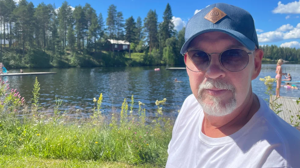 Mats Wester och frun Matilda äger en stuga i Sörbyn. "Jag tycker om att komma upp till lugnet och naturen. Vi har lite mark att ta hand om, att röja sly och den typen av sysslor är väldigt roligt och avkopplande jämfört med Stockholmslivet"
