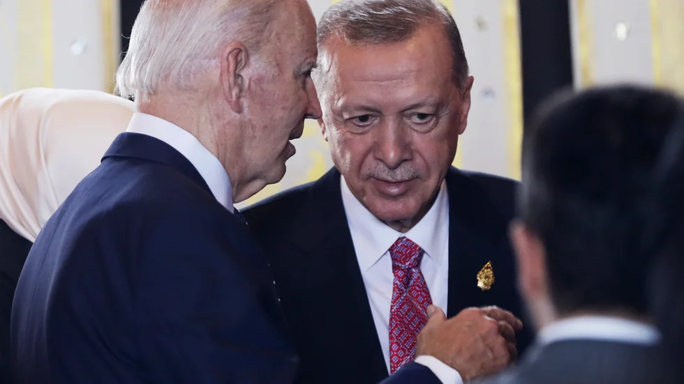 USA:s president Joe Biden och hans turkiske motsvarighet Recep Tayyip Erdogan vid ett tidigare tillfälle. Arkivbild.