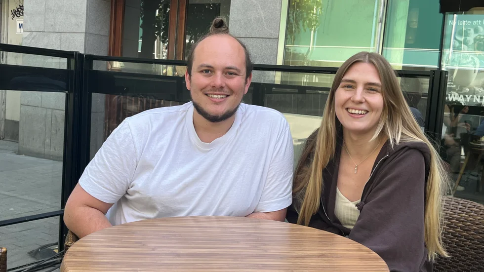 Edvin Bergsland och Lovisa Landelius har tävlat tillsammans med låten "Blåmärksarmar" i P4 Nästa. "Det är samarbetet som gjorde den så bra", säger Edvin Bergsland.