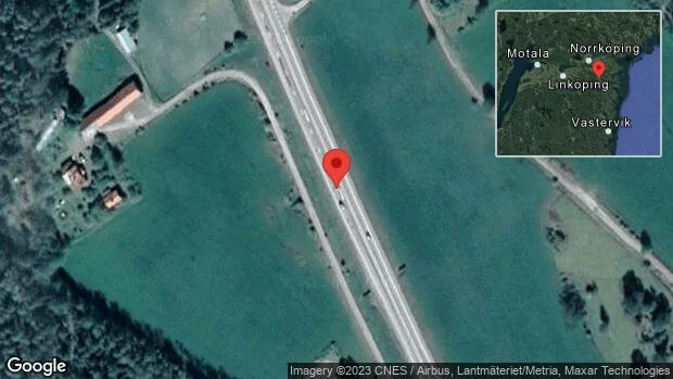 En personbil i trafikolycka