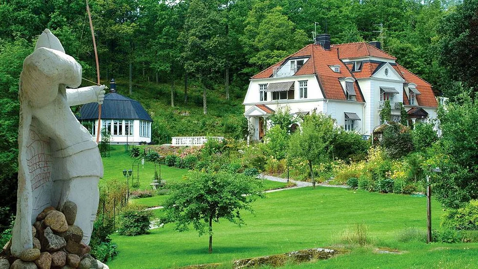 Mäklarbild. På topplistan över svårsålda hus i Västerviks kommun ligger det här huset i Ullevi utanför Gamleby. 