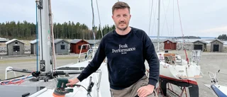 Kritiska seglare lämnar Bondön: "Vi går på grund"