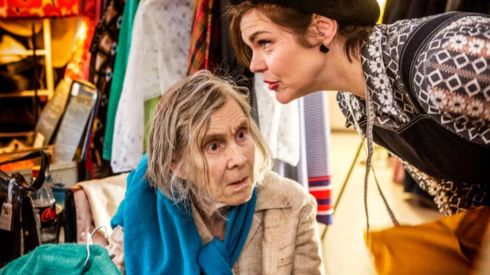 Birgitta Larsson och Elaine Callicoat.