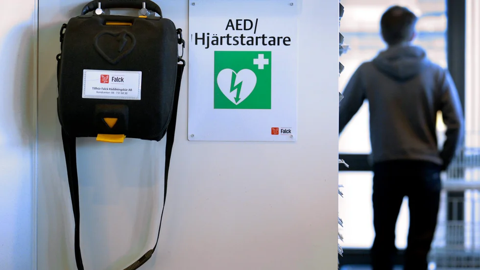Här syns en stor del av den trupp som ska försvara Eskilstunas färger i SM på hemmaplan. Bakre raden från vänster: Maja Björkbacka, Mikael Eriksson (tränare), Sammi Thai, My Larsson, Elin Logander, Adina Nyström, Eldin Kadic och Axel Witt. Främre raden: William Brand, Lovisa Laine, Maja Eriksson, Alva Abrahamsson, Elsa Staaf och Jonathan Kling.