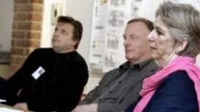 Skär. Informatören Magne Hovland, nämndordföranden Per-Olof Jacobsson och förvaltningschefen Ann-Christin Kullberg meddelade i går att vården på Gotland måste minskas med 100 tjänster. "Det kommer att märkas", medger ordföranden.foto: bengan zettergren