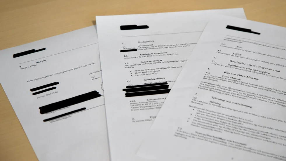 Det finns gånger där det finns skäl att sekretessbelägga uppgifter i ett avtal. Men utgångspunkten måste vara att så mycket som möjligt i avtalet ska vara offentligt så att avtalen ska kunna granskas och ifrågasättas.