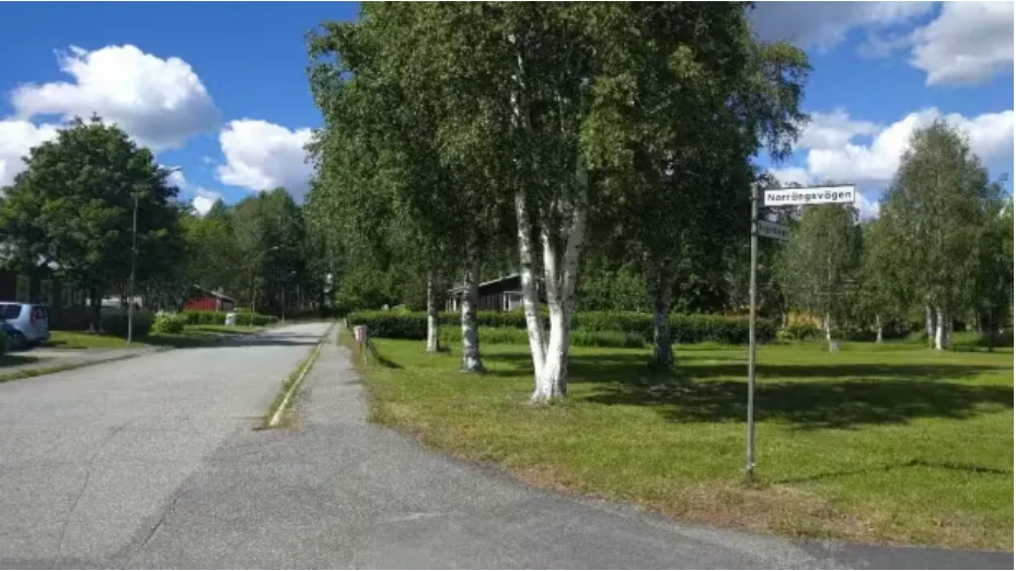 Våren 2023 antog kommunstyrelsen detaljplanen för området, men det överklagades sedan till mark- och miljödomstolen av en privatperson som bor i närheten.