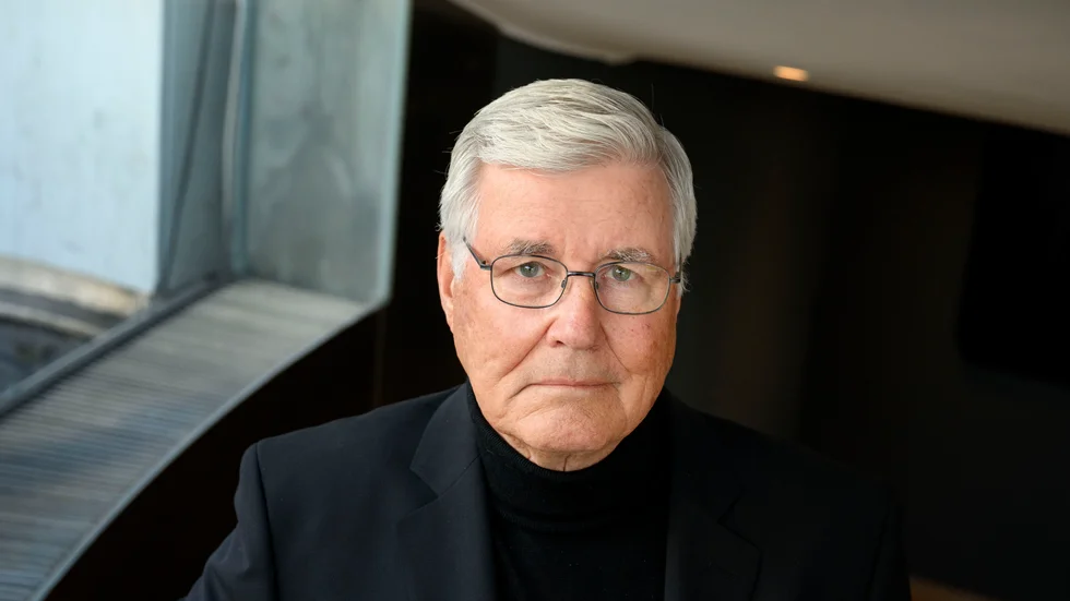 Stig Salming är storebror till Börje Salming och han har inspirerat till en av huvudrollerna i Viaplay-serien som hade premiär under söndagen.
