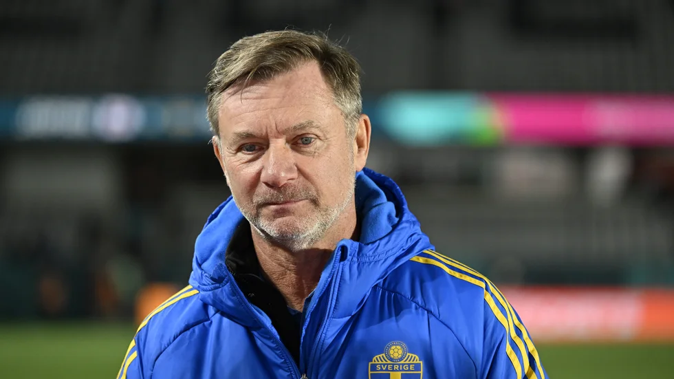 Sveriges förbundskapten Peter Gerhardsson efter vinsten i fredagens kvartsfinal i fotbolls-VM mellan Japan och Sverige på Eden Park i Auckland, Nya Zeeland.