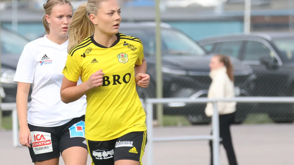 Frida Pöder är en viktig kugge i Vimmerby IF:s vassa offensiv. Med en starkare och bredare trupp tycker hon att laget har läge att bryta raden av andraplatser i serien. 