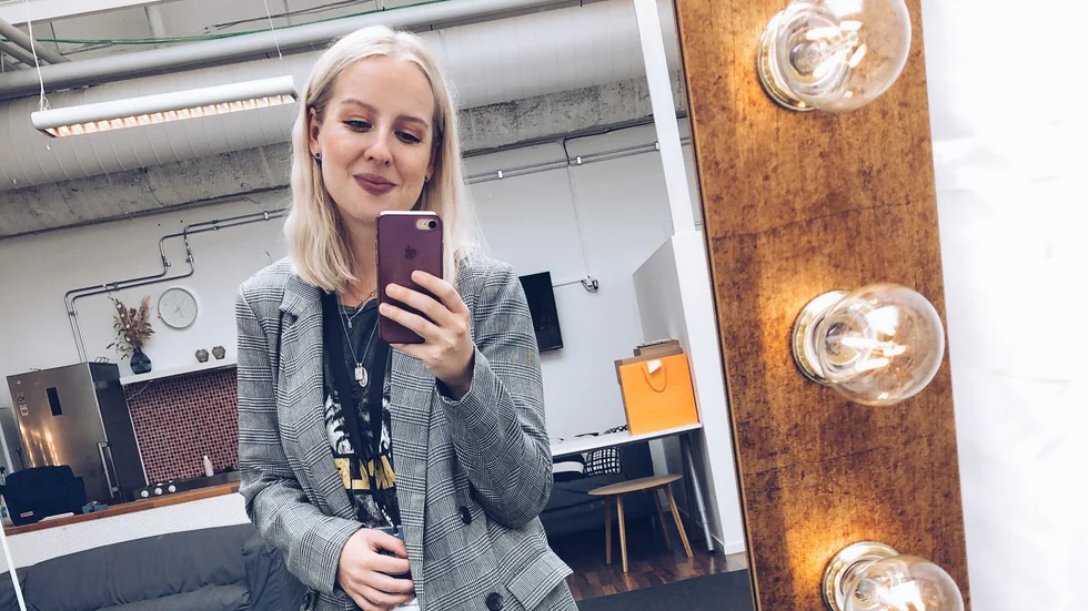 29-åriga Caroline Burman, från Kalix, har coachat "Idol"-deltagarna till en plats i fredagsfinalerna. I höst återvänder hon till tv-studion för att stötta talangerna.