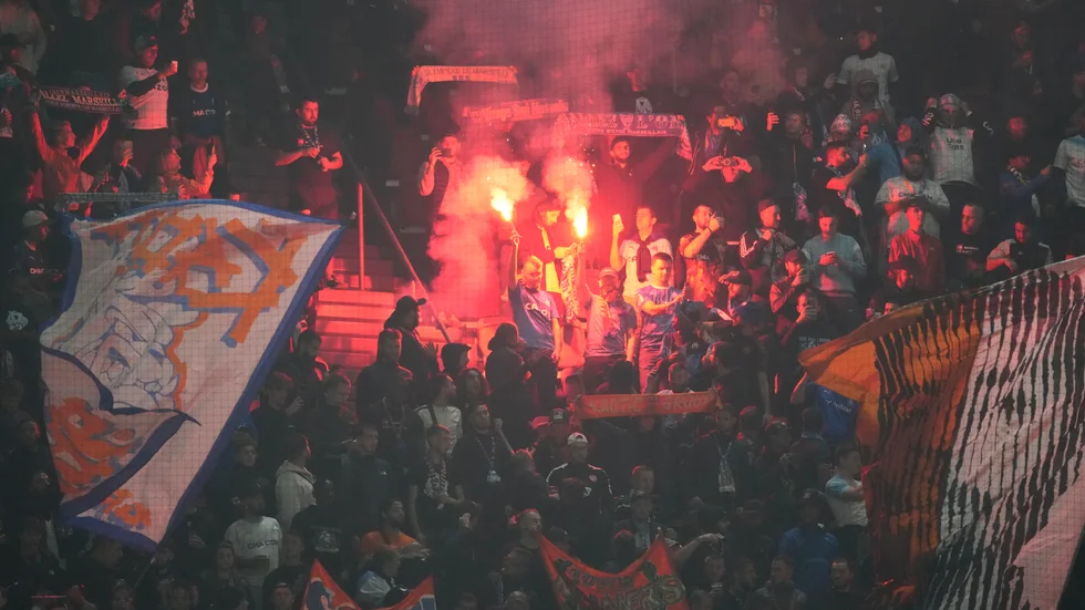 De återstående 35 minuter i skandalmatchen mellan Ajax och Feyenoord spelas på onsdag. Utan publik. Arkivbild.