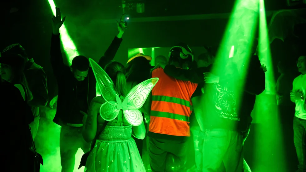 Halloween festivities are in full swing this week and weekend. Several nightclubs are hosting themed parties, while various activities for children and families are also scheduled throughout the week.