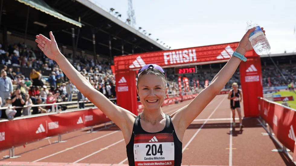 Upsala IF:s OS-löpare Carolina Wikström hade en bra helg i Spanien med nytt rekord på halvmaraton. Nu är planen att hon ska springa Uppsala marathon på lördag.
