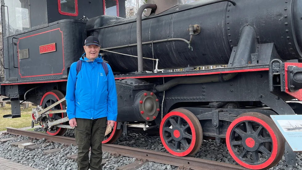 Clas-Ivan på stationen i Narvik. En resa han gjorde i våras och som han ofta han pratar om.
