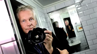 Tommy Söderlund ska dokumentera Ingmar Bergmans och Liv Ullmans kärleksdagbok, i ord och bilder.