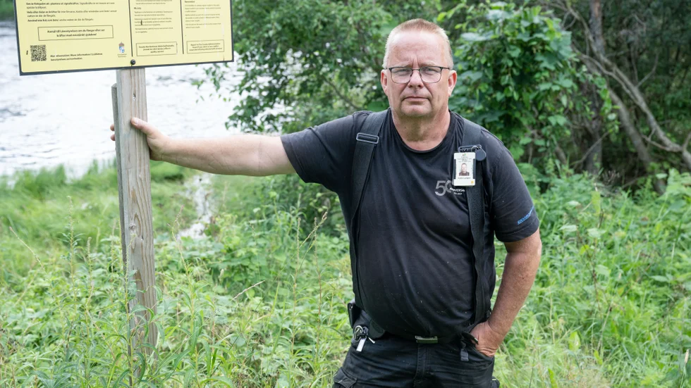 "Allt handlar om att kunna behålla det här byakalaset", säger Anders Lundgren, byaålderman i Porsnäs-Håkansö bysamfällighetsförening, om kräftpesten som kan hota kräftfisket i Alterälven. (Arkivbild)
