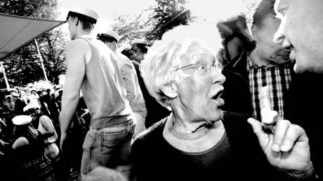 TRIVDES. Lilian Wictorén, 83 år, grattade sitt bonus-barnbarn och mindes sin egen mösspåtagning 1948.