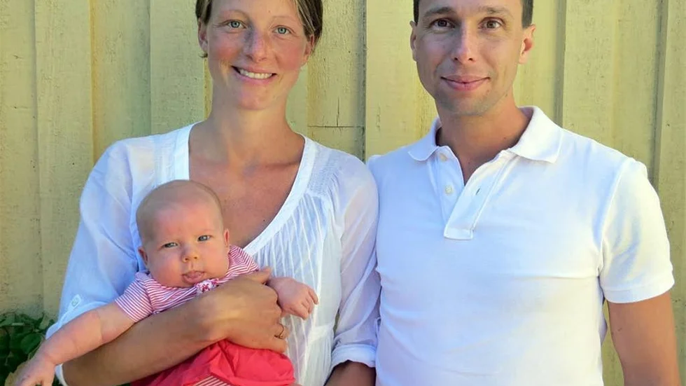 Maria och Daniel Holm, Linköping, fick den 6/6 dottern Frida. Längd 52 cm, vikt 3 420 g.