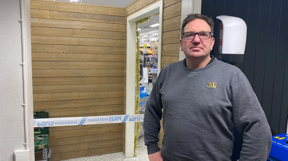XL Bygg Finspångs ägare Johan Adolfsson konstaterar att det är en obehaglig känsla att drabbas av inbrott i butikslokalerna.