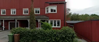 146 kvadratmeter stort radhus i Märsta får nya ägare
