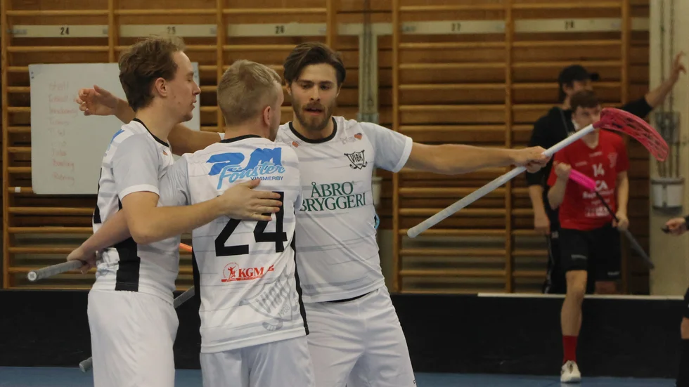 Skyttekungen Jonatan Green har lämnat klartecken för spel kommande säsong med VIBK.