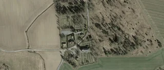 Nya ägare till fastigheten på Vikingstads Kyrkby 3 i Vikingstad - 2 995 000 kronor blev priset
