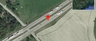 Större olycka på E4 - ett körtfält blockerat