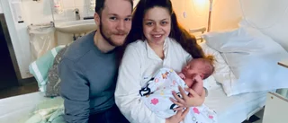 Alice – årets förstfödda bebis på Mälarsjukhuset: "Efterlängtad"