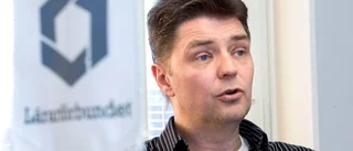 Pedagoger rasar mot vikariebeslut