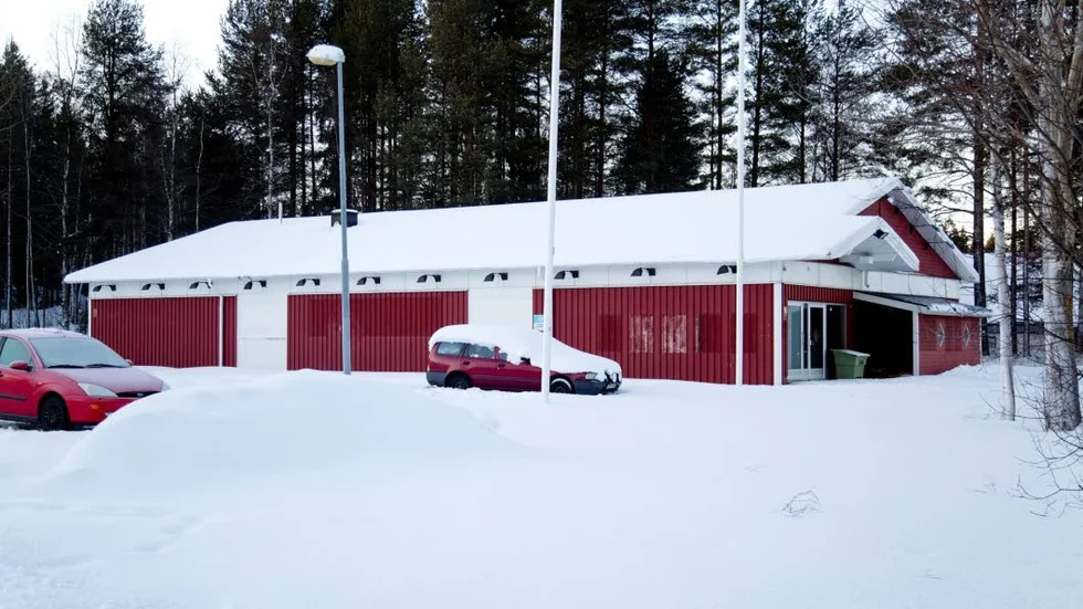 Stängt. Nästan fem år efter att Konsum stängdes finns fortfarande ingen lösning.