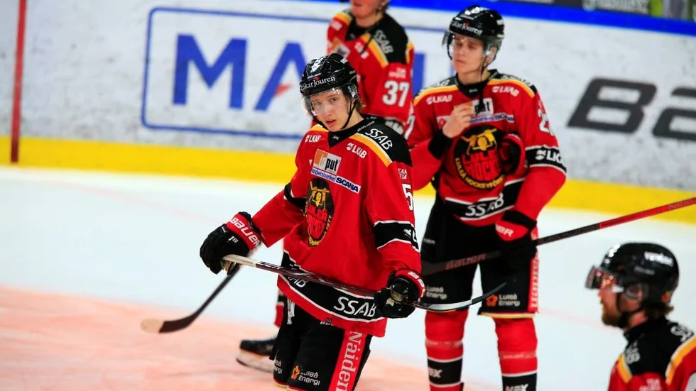 Säsongen är över för Nils Lundkvist och Luleå Hockey.