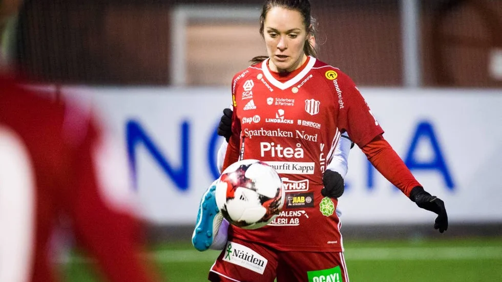 29) Felicia Karlsson.