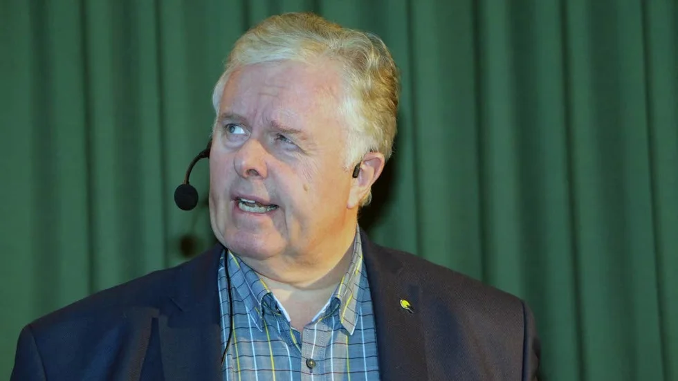 SKILLNAD. Hästar har det bättre än gamla människor, sade professor Yngve Gustafsson vid torsdagskvällens föreläsning i Kaleido.