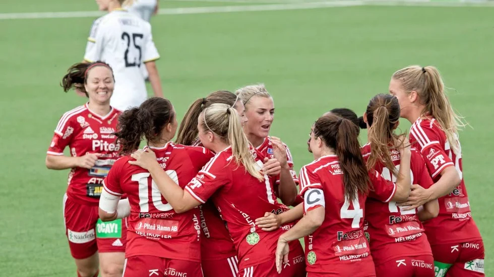 JUBEL. Ifjol sågs medaljlaget Piteå IF:s allsvenska matcher på LF Arena av i snitt 1215 personer.