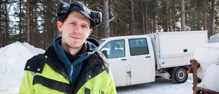 Stor garagelänga gav vika för snön