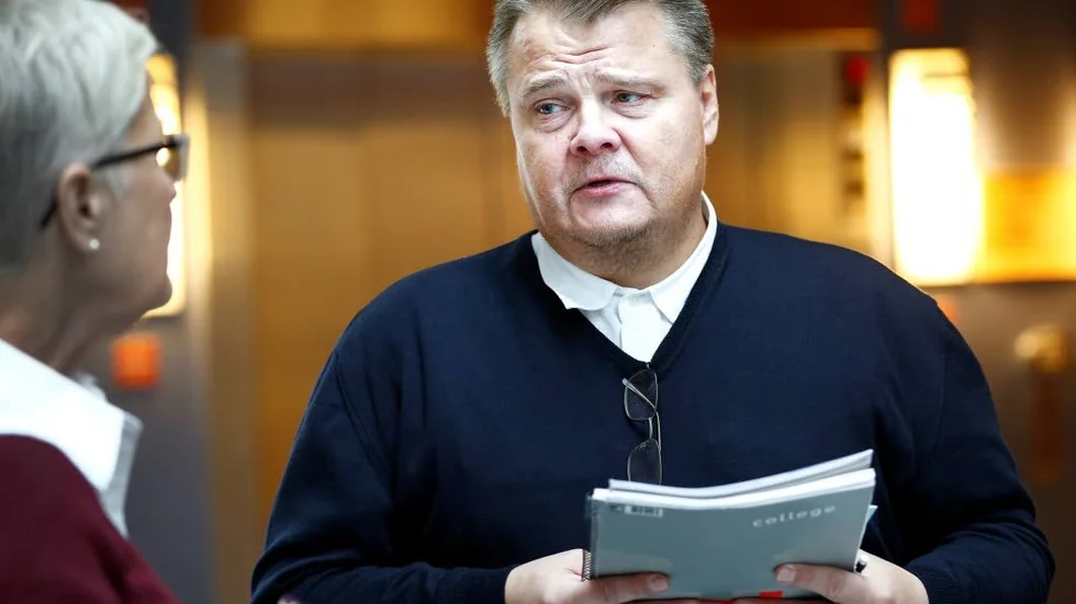 Ulf Bergman, tillförordnad närsjukvårdschef, uppger att vikariesituationen inför sommaren på Piteå sjukhus änn inte är löst.