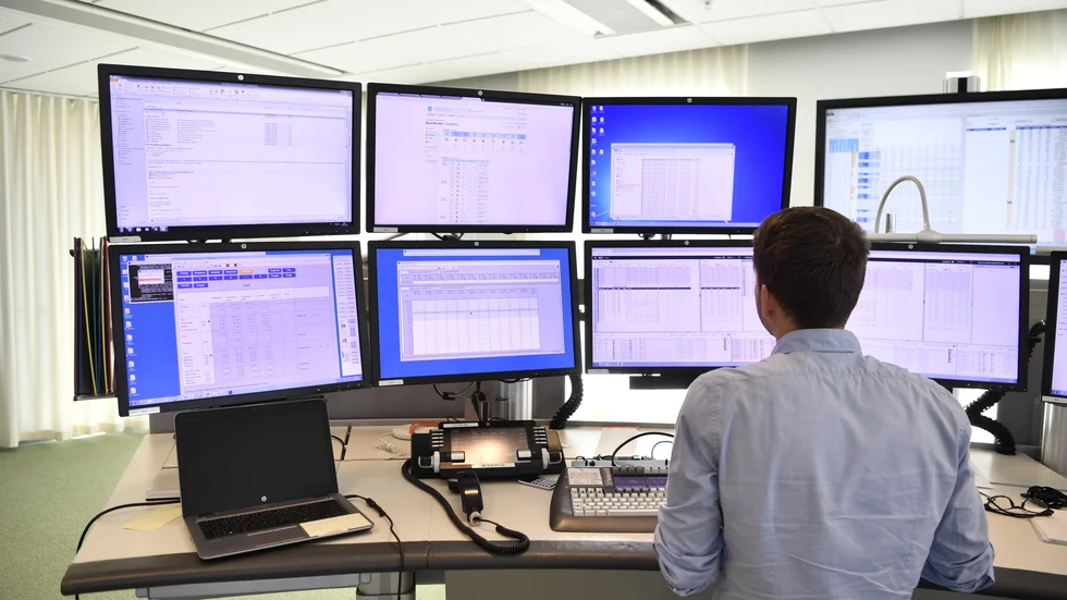 Vattenfall och andra elproducenter säljer el på en börs men handeln har fått problem i och med de enorma prisökningar som skett det senaste året och kraven på säkerheter som måste ställas. De aviserade statliga kreditgarantierna ska lösa problemet. Arkivbild.