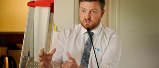 Sjöberg (M) bröt mot lagen när flickvännen utsågs