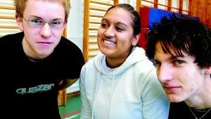 Henrik Karlsson, Kashmira Patel och Johan Strömbom har granskat idrottande 6-7 åringar på Lidhemsskolan.