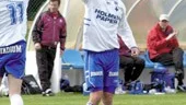Jonas Wallerstedt jublar med Mattias Flodström efter 3-2.
FOTO: ROBERT SVENSSON