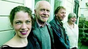 Gammal godin nr 1: Saltön kommer tillbaka i rutan. Hanna Bogren, Per Myrberg, Tomas von Brömssen och Anki Larsson fortsätter med vardagsdramatiken. Foto: Lennart Rehnman/Scanpix