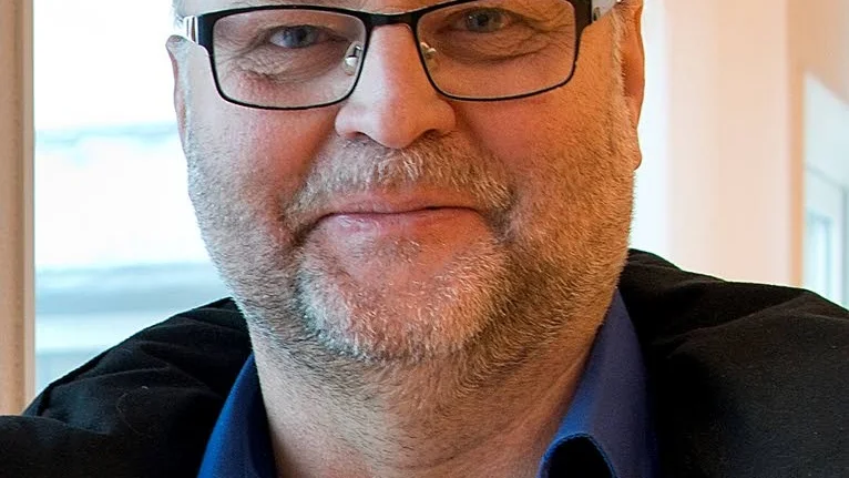 Resor. Flygplatschefen Ralf Lundberg säger att flygbolaget Nextjet inte har några plan i reserv om en avgång drabbas av tekniska problem. (Arkivbild)