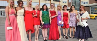 Studentbal med blixtar och dunder