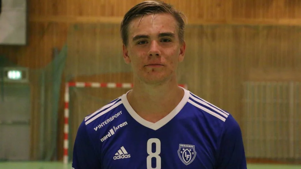 Viktor Viklund var målbäst i Öjebyn under helgen när laget förlorade två matcher i Stockholm.