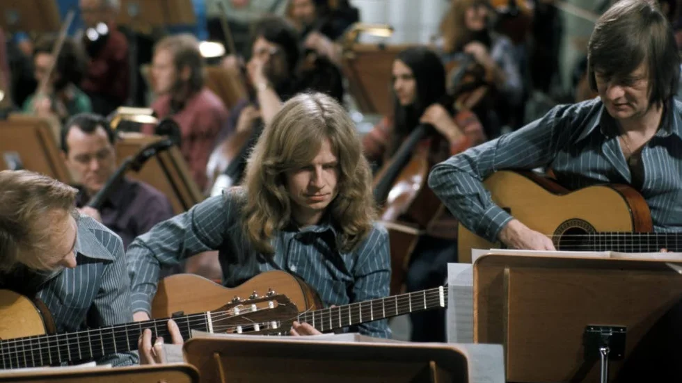 Janne Schaffer på extra lurvid bild från 1974.