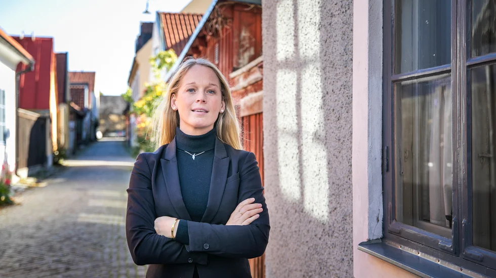 Catrine Löfkvist, mäklare vid Bertwig fastighetsförmedling, säger att "Stockholmstempot", med objekt som kunde säljas redan innan visning, känns långt borta. "Bostadsmarknaden befinner sig nog mer i det normala Gotlandstempot nu", säger hon.